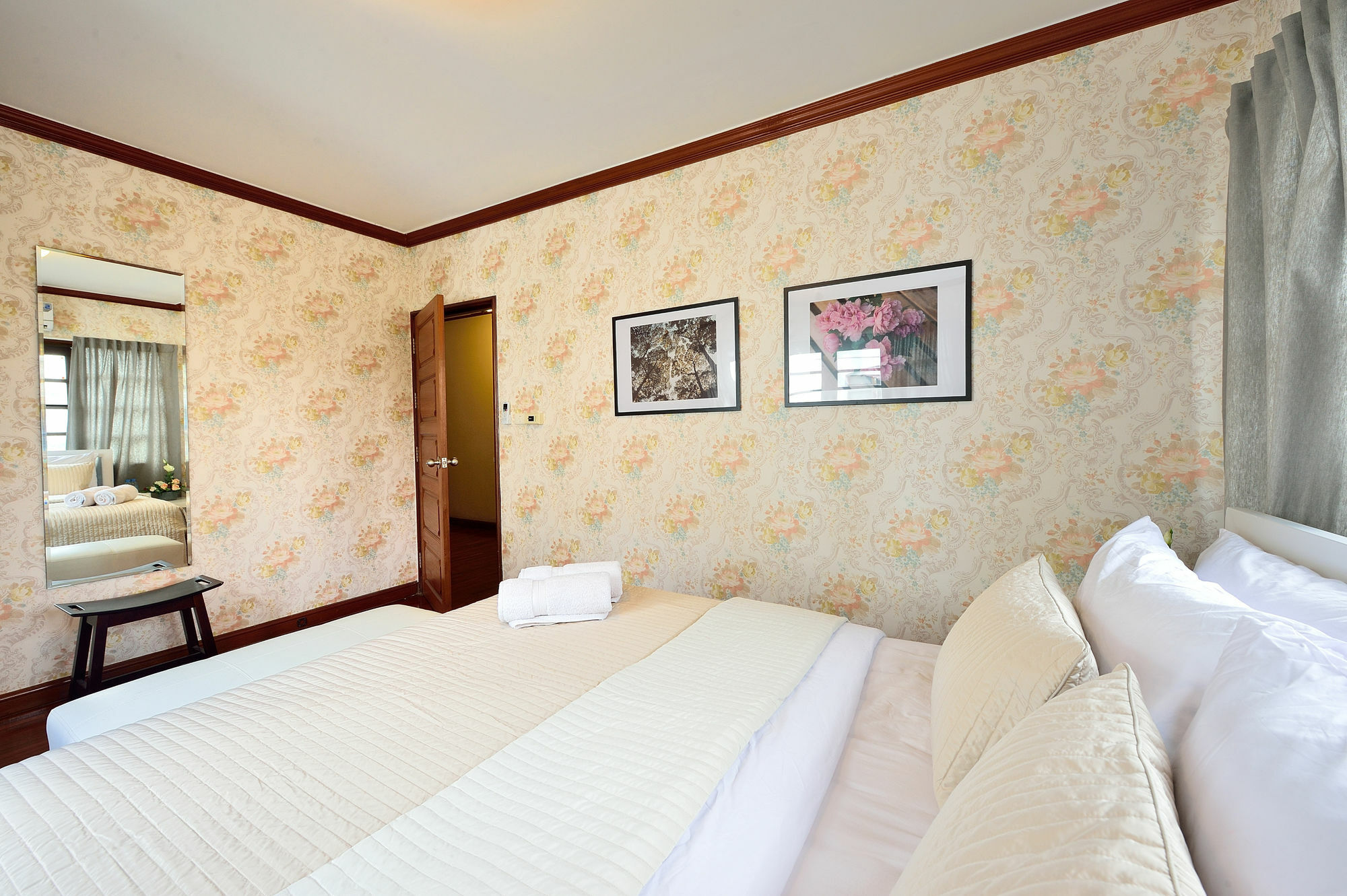Lost And Found Bed And Breakfast Bangkok Exterior foto
